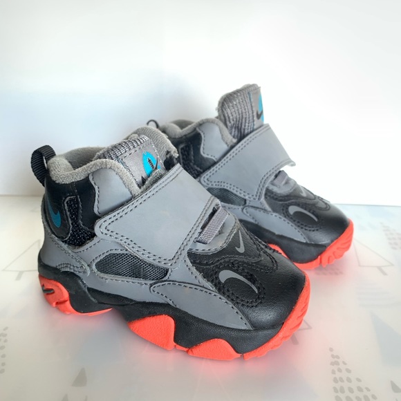 nike air speed turf orange